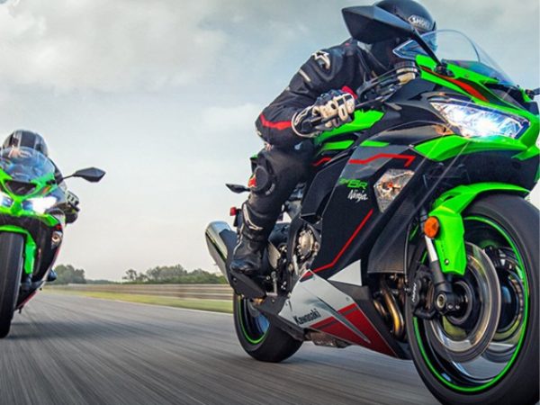 NINJA ZX-6R4